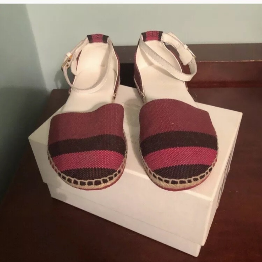 Authentic burberry girl sandals